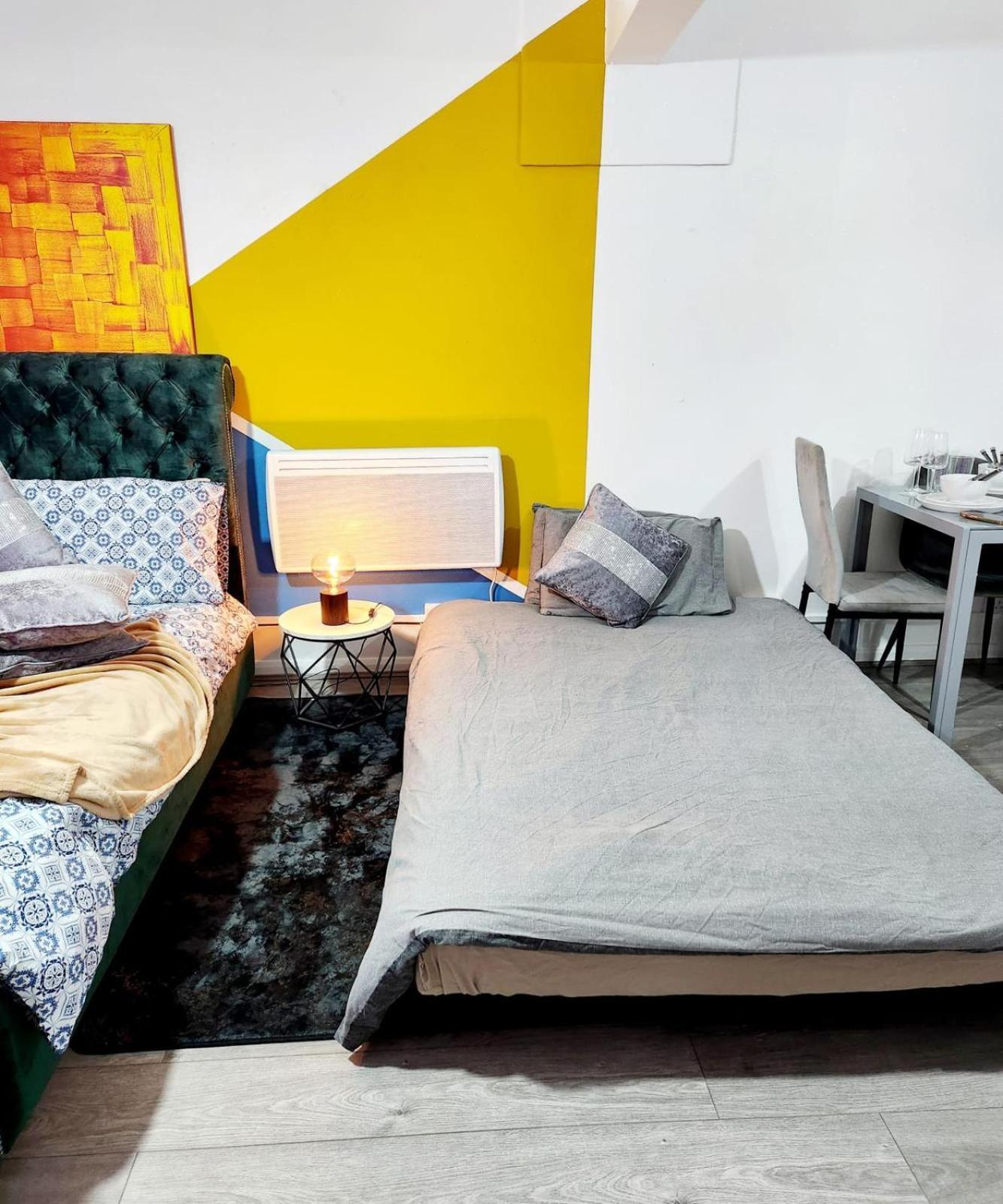 New Deluxe Studio Apt-2 Лондон Номер фото